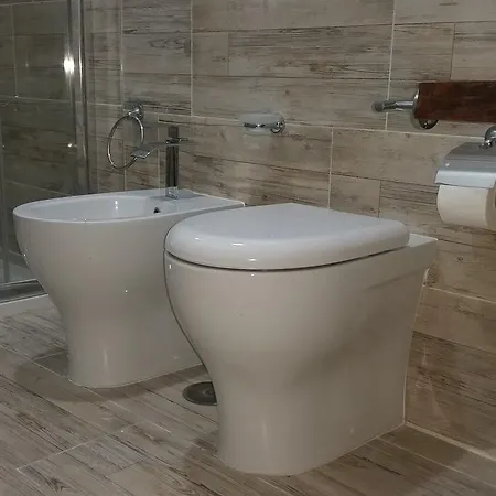 Clodia Guest house