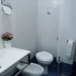 بيت ضيافة Clodia *